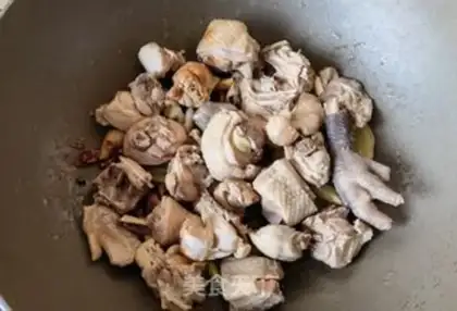 Make The rooster step 8