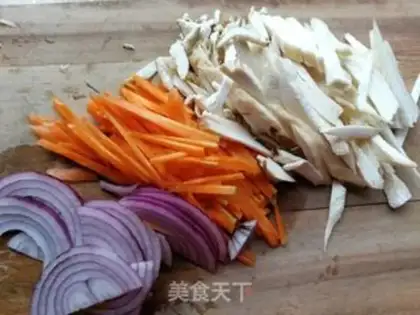 Make Snacked rice noodles step 2