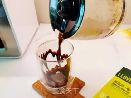 Make Chocolate latte step 4