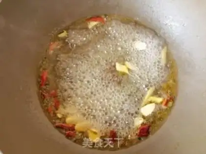 Make Tofu-curd oil seedlings step 3