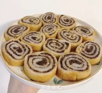 Make A simple donkey rolls step 5