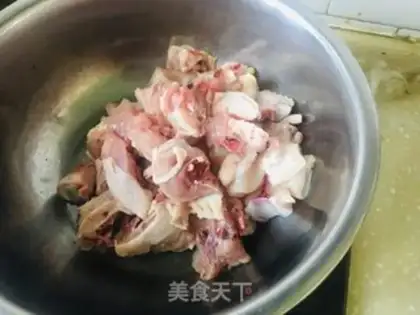 Make Chicken stew potato powder step 1
