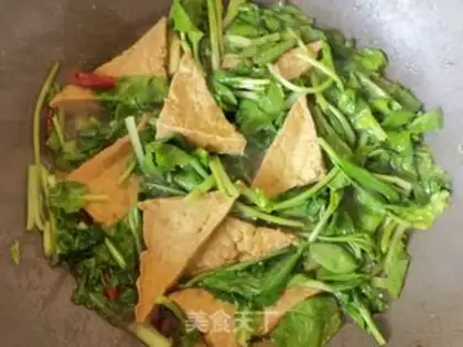 Make Tofu-curd oil seedlings step 8