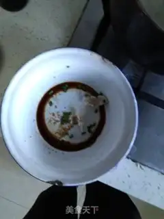 Make A bowl of onion noodles step 3