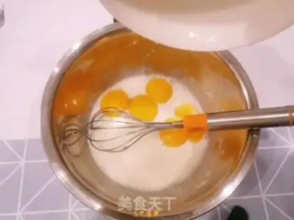 Make Meat pine rolls step 4