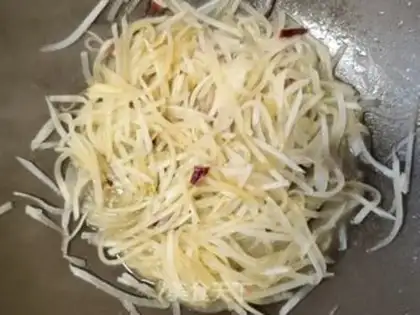 Make Tea oil and radish step 6