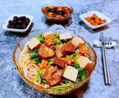 Make Tofu-based beef noodles step 13