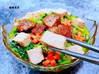 Make Tofu-based beef noodles step 14