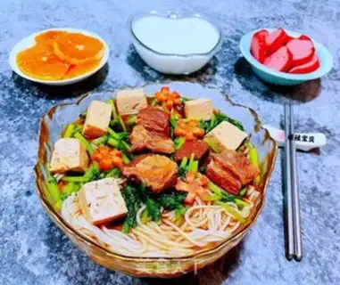 Make Tofu-based beef noodles step 15