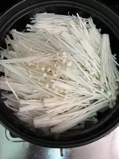 Make Golden pins and mushroom beef step 6