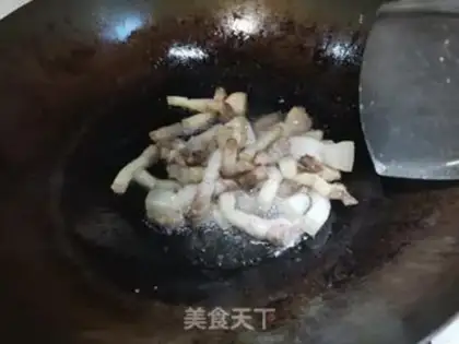 Make Five flowers for potatoes step 1