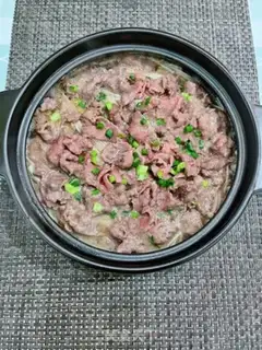 Make Golden pins and mushroom beef step 12