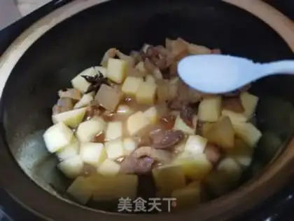Make Five flowers for potatoes step 7