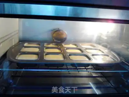 Make Light cream sponge cake step 8