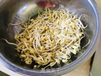 Make Soybean sprouts step 0