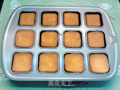 Make Light cream sponge cake step 9