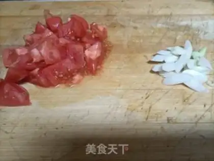 Make Tomato egg noodles step 2