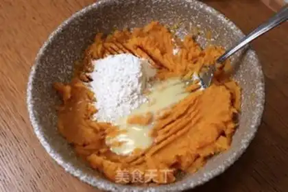 Make Red potato cheesecake step 1