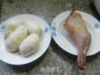 Make Chicken leg steamed potatoes step 0