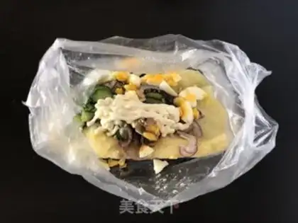Make Japanese mashed potato salad step 5