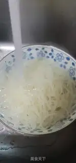 Make Beefball egg noodles step 3
