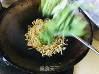 Make Soybean sprouts step 6