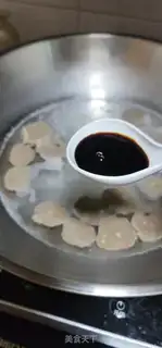 Make Beefball egg noodles step 5