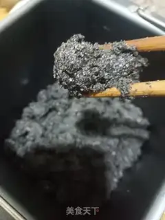 Make Homemade black sesame pills step 7