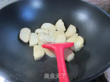 Make Egg dumplings, veggie chickens step 2