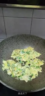Make Nine-storey tower fried eggs step 5