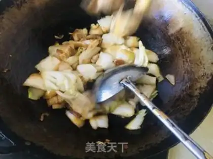Make Scallops and sauerkraut step 5