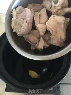 Make ♪ Fan-bone green bean soup ♪ step 1