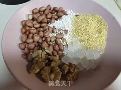 Make Peanut rice walnut step 0