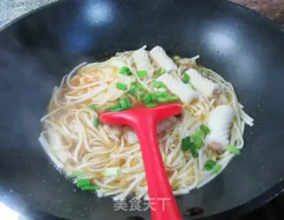 Make Egg-covered fish noodles step 6