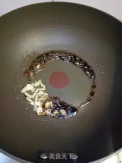 Make Noodle soup step 1