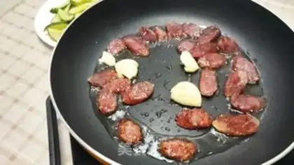 Make The cucumber with sausage step 2
