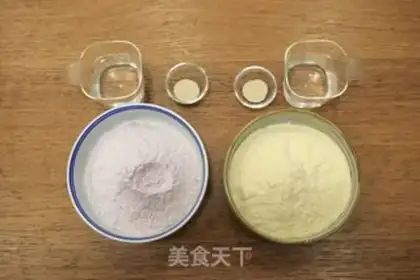 Make Double-colour embroidery step 0