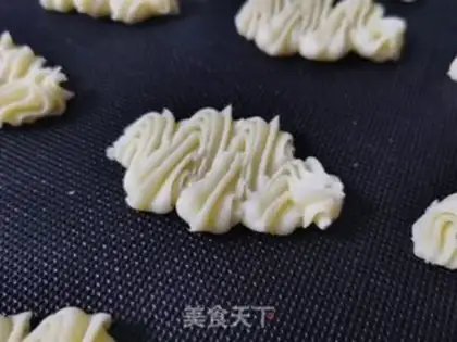 Make Lemon Vienna cookies step 5