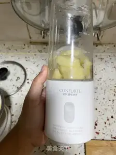 Make Apple muffins step 1