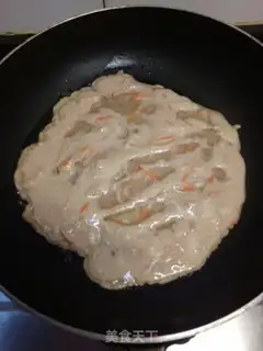 Make Carrot shrimp and black wheat cake step 7