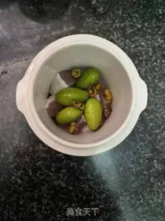 Make The olives are thin step 4
