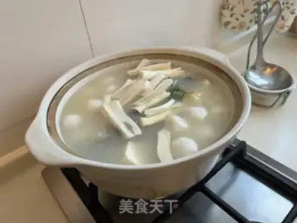 Make Fishball head soup step 12