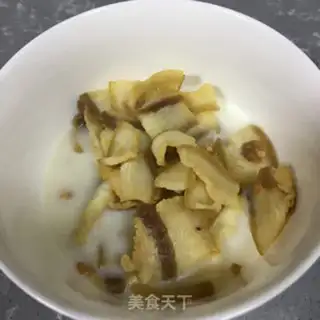 Make Scrambled potatoes step 1