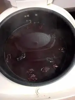 Make Red-tree porridge step 2