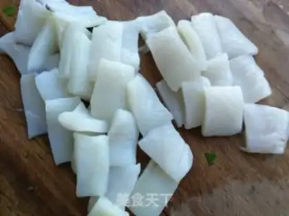 Make Celery pickles, fried squid step 3
