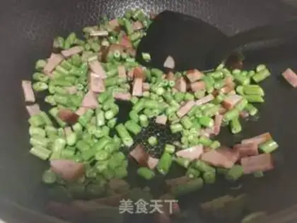 Make Ham, beans, rice step 1