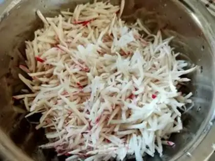 Make Pork radish balls step 2
