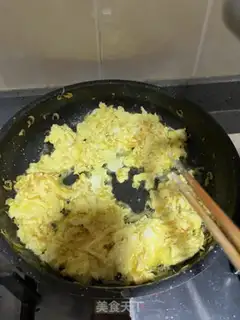Make Cream egg pie step 6