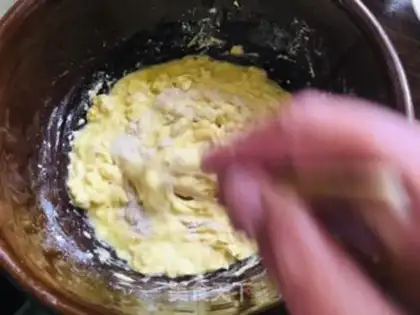 Make Red-tree corn buns step 3