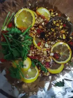Make Sour lemon pig hoof step 4